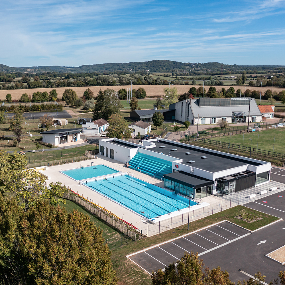 Livraison en juin de la piscine de Pougues-les-Eaux - Nièvre (58)